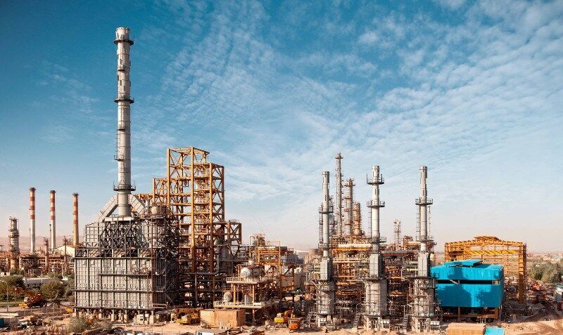 پالایشگاه تبریز اکنون نقش مهمی در جلوگیری از خامفروشی و البته به زودی در ایجاد اشتغال ایفا میکند.