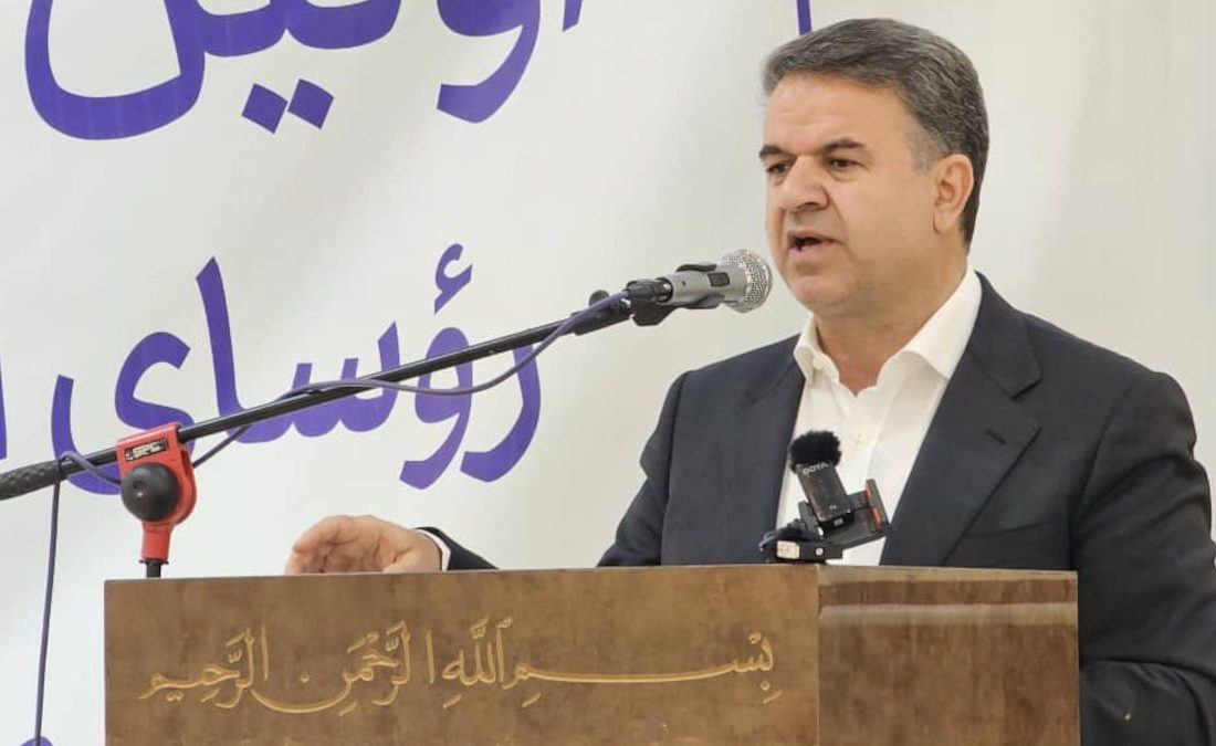 مشکلات استان از طریق مسئولان استانی مطرح شود