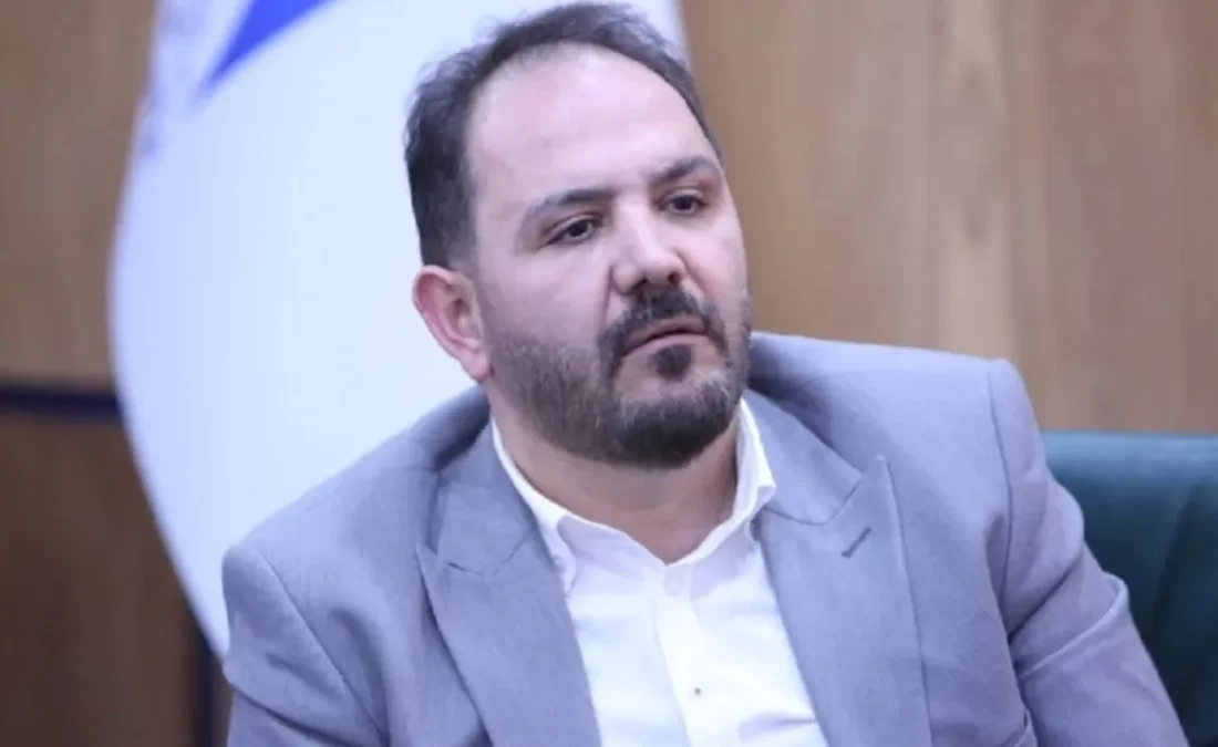 کارگر داریم، کار بلد نداریم