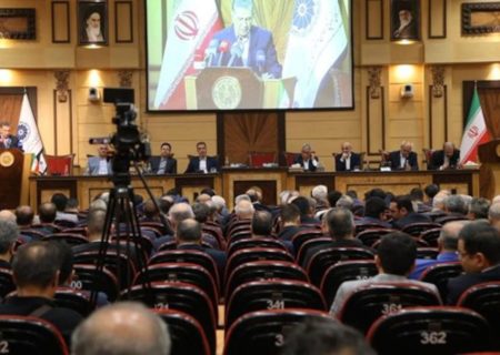 دستورالعمل بانک مرکزی برای تغییر آستانه مجاز رفع تعهد ارزی از 60 درصد به 80 درصد بازنگری شود | ضرورت تشکیل کمیته جبران خسارات انفجار بندر شهید رجایی