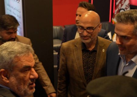 بازدید معاون وزیر نفت از توانمندی‌های فولاد اکسین خوزستان در نمایشگاه بین‌المللی نفت