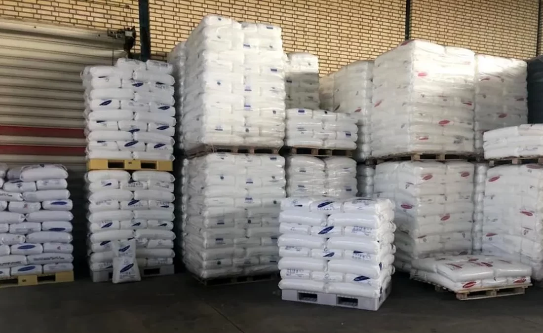 کشف ۸۰ میلیارد ریال مواد اولیه پتروشیمی قاچاق در جنوب تهران
