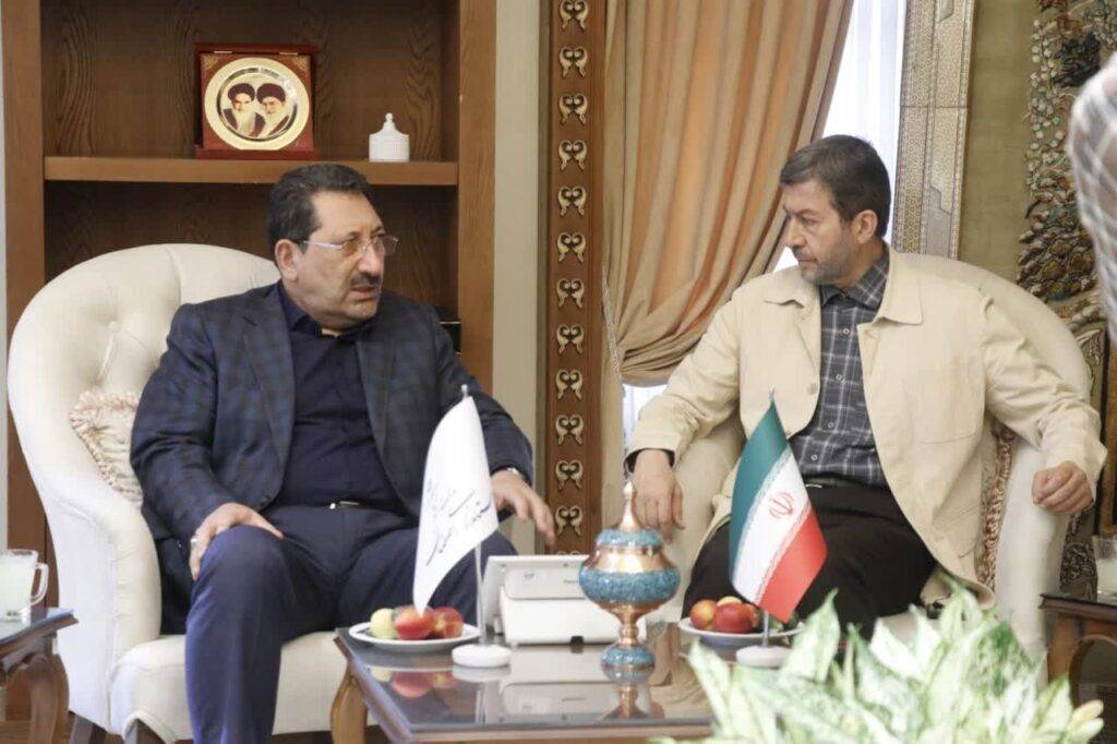 سفر یک روزه وزیر صمت به اصفهان / افتتاح فاز نخست نیروگاه خورشیدی 600 مگاواتی فولاد مبارکه