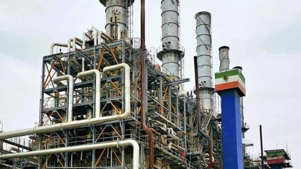 دستاورد فناورانه مشترک پتروشیمی بندر امام و دانشگاه فردوسی مشهد/ اجرای موفق پروژه شبیهسازی و بهینهسازی واحد الفین