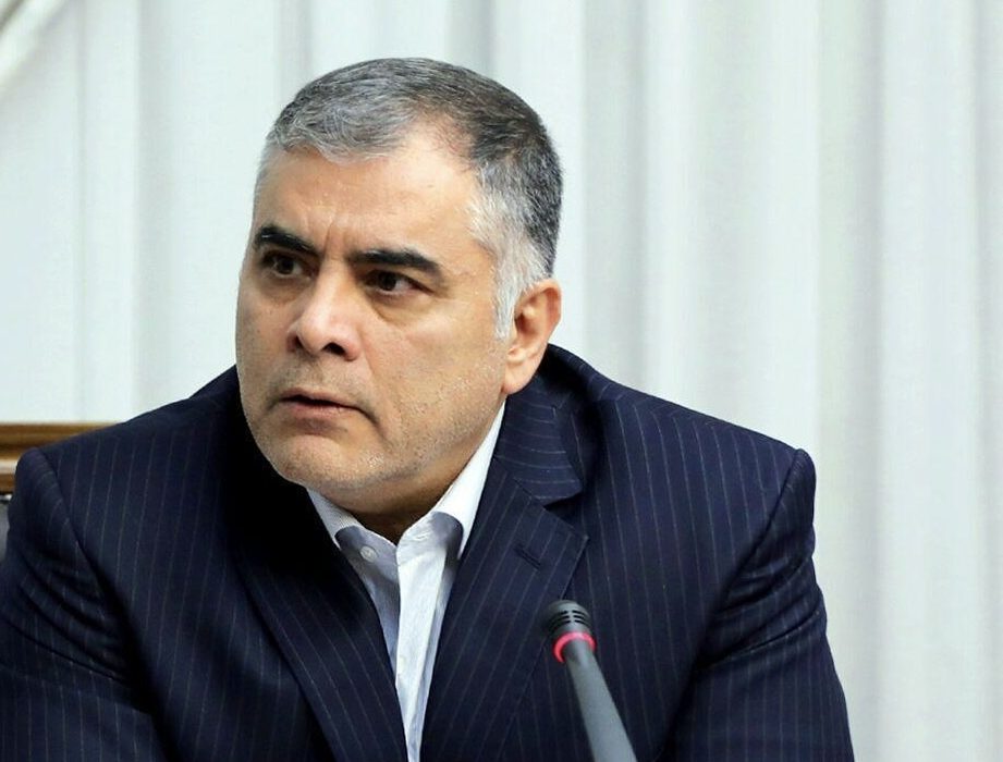وزیر نفت: تولید نفت خام کشور بیش از ۱۲۰ هزار بشکه در روز افزایش یافته/ آخرین وضعیت مصرف و تامین بنزین