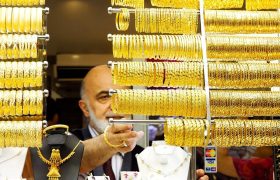قیمت جدید طلا و سکه ۴ آبان‌ماه ۱۴۰۴/ خریداران شوکه شدند؛ قیمت طلا و سکه فرو ریخت