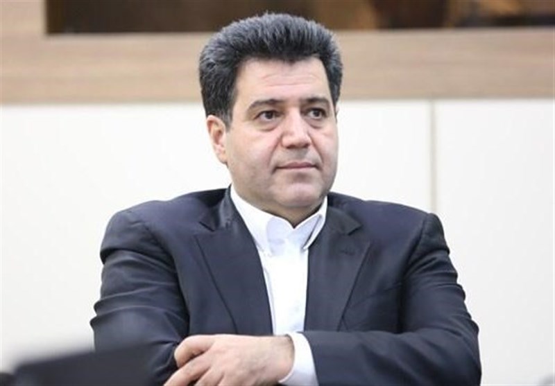 بانک‌هایی که باید منحل می‌شدند، همچنان فعالند!