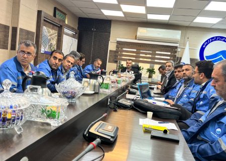 در نشست مديرعامل آبفا اهواز با معاونت بهره برداري فاضلاب :برنامه‌ریزی در جهت  افزایش توان عملیاتی ایستگاه‌های پمپاژ فاضلاب در اهواز