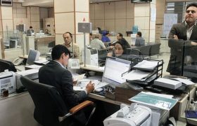 فئودال های بی پول؛ تنها راه نجات بانک های ناتراز، حراج دارایی های آنها است