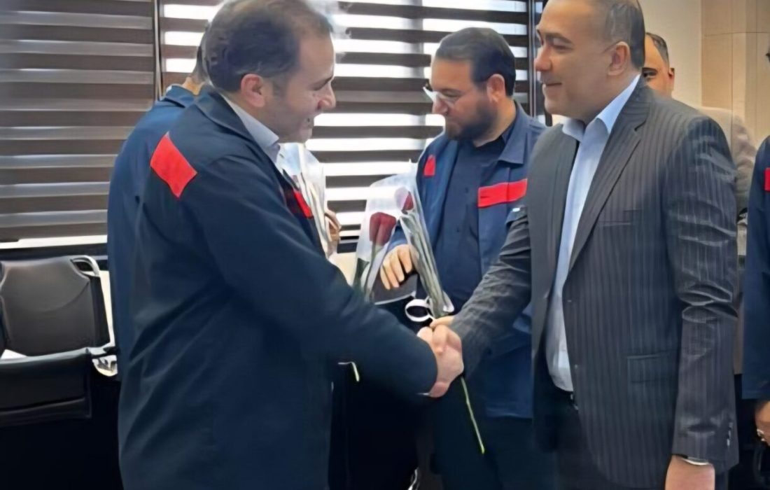 رشد ۶۱درصدی صادرات در شش ماهه نخست سال جاری و تثبیت جایگاه فولاد اکسین در میان صادرکنندگان