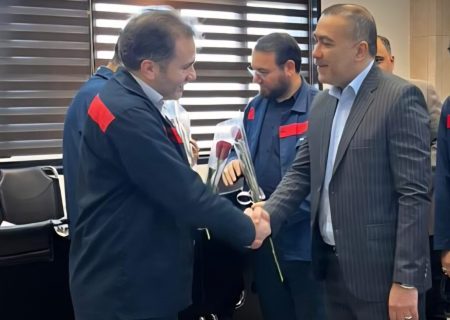 رشد ۶۱درصدی صادرات در شش ماهه نخست سال جاری و تثبیت جایگاه فولاد اکسین در میان صادرکنندگان