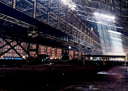 زمستان فولاد در راه است؛ دولت به‌جای اصلاح زیرساخت، راه محدودیت رابر میگزیند